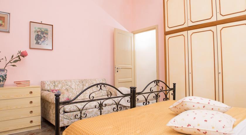 La Casa Di Via Narbone Hotel Palermo Room photo