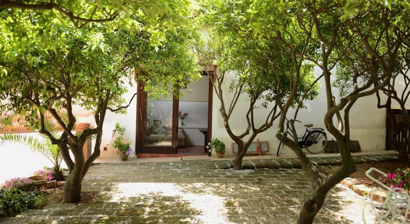 La Casa Di Via Narbone Hotel Palermo Exterior photo